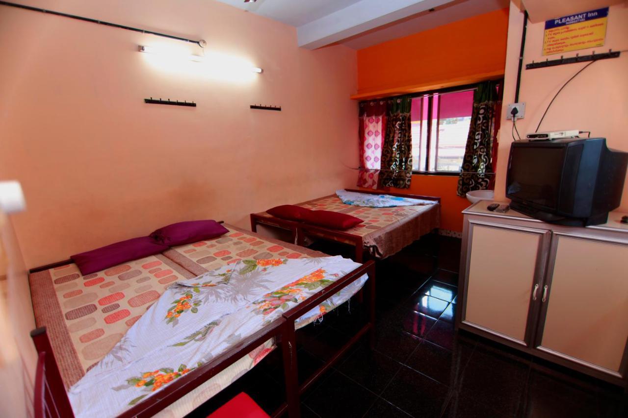 Pleasant Inn Kochi Exterior photo