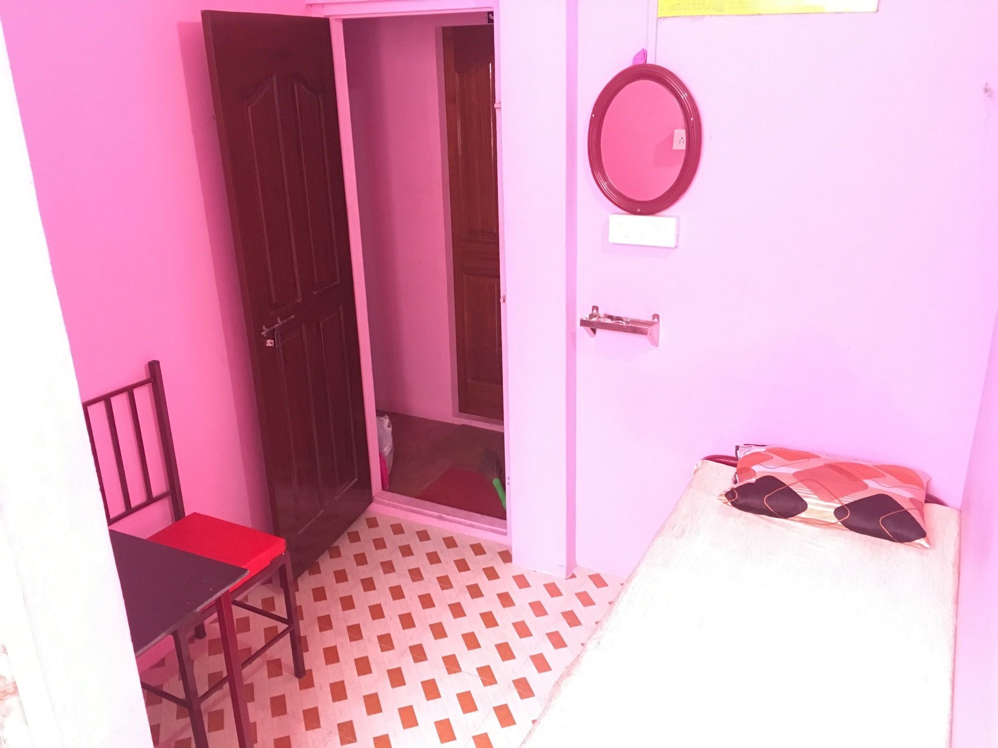 Pleasant Inn Kochi Exterior photo